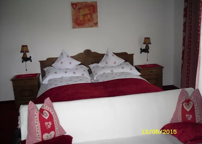 Vorderwiesgut Bed & Breakfast 3*